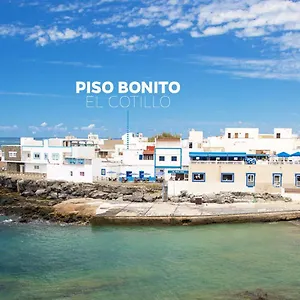  Holiday home Piso Bonito El Spain